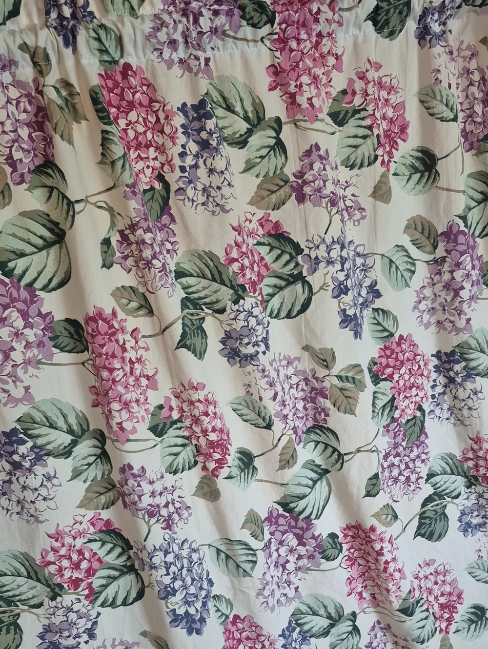 Floral Hydrangea Print Curtain Panel in Cream, Pink & Purple 44x74